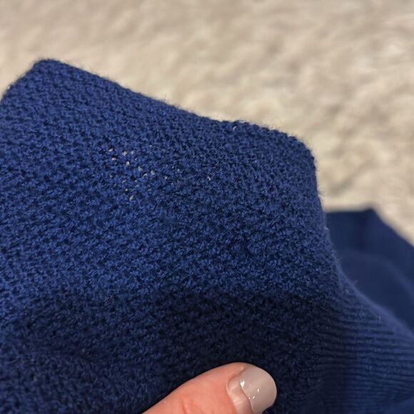 Jcrew‎ women’s blue knit wool blend vneck sheer sweater size medium - Picture 4 of 5